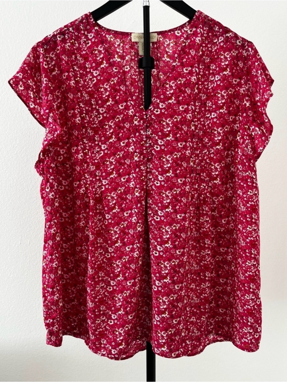 Cynthia Rowley Fuchsia Floral Short-Sleeve Blouse 
New Without Tag